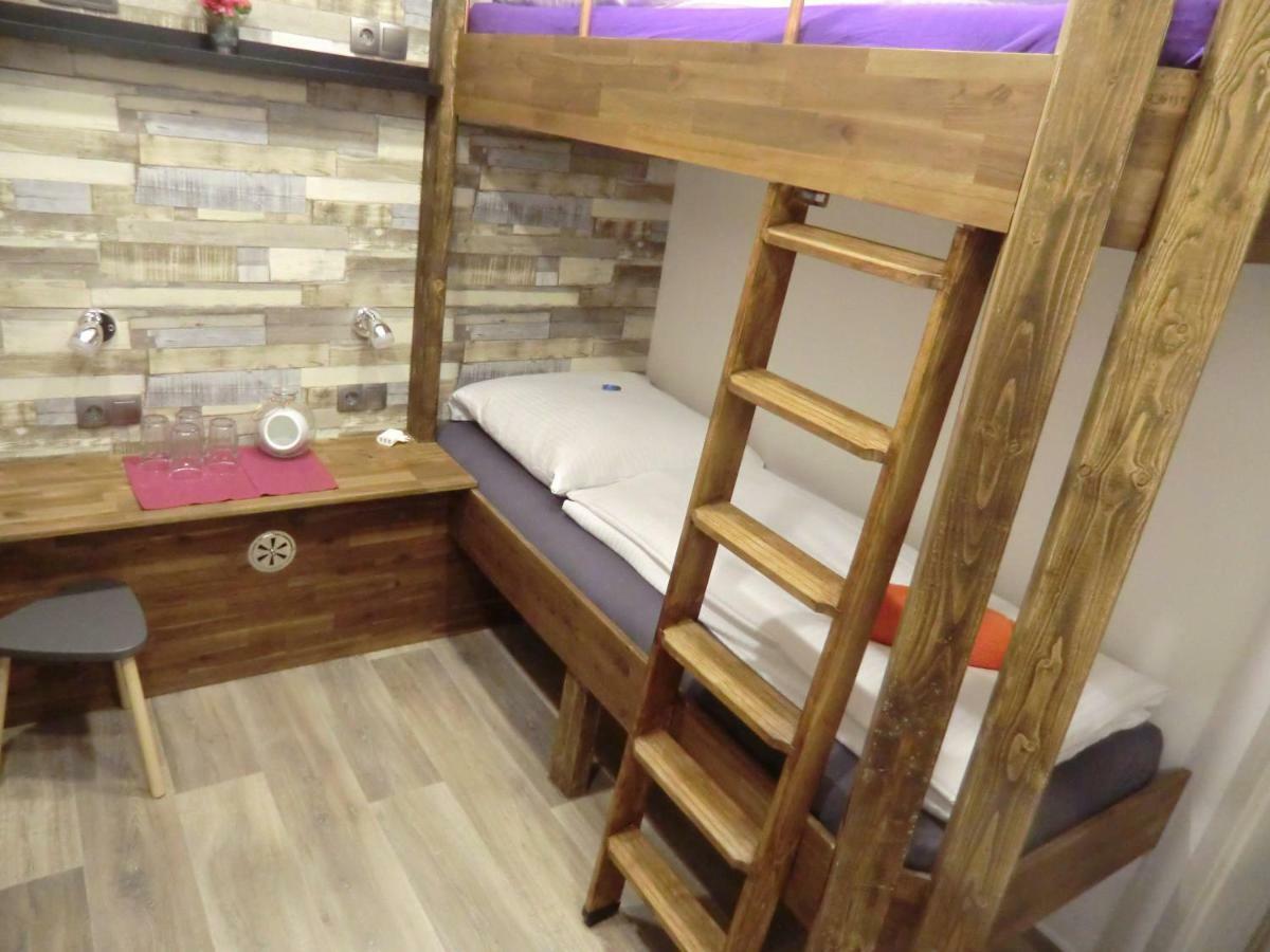 Cityflair Apartments&rooms 3*